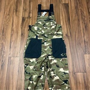 NWT ThirtyTwo Women’s Basement Bib Black Camo Insulated Snowpants Size Large